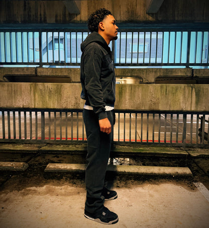 Distressed Pants – Vintage Black